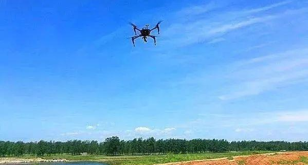 R1000全自動(dòng)河道巡檢